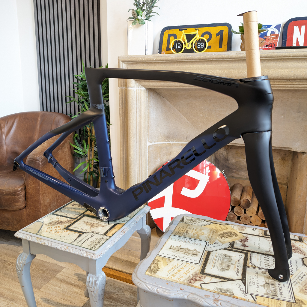Pinarello dogma disc frameset sale