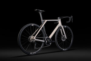Lapierre Xelius DRS 6.0 | 105 Di2 | DT Swiss E1800 Spline