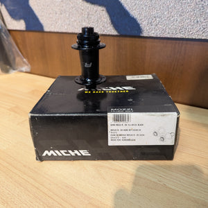 Miche R-DX Road Disc Hub 32 hole - front - centrelock