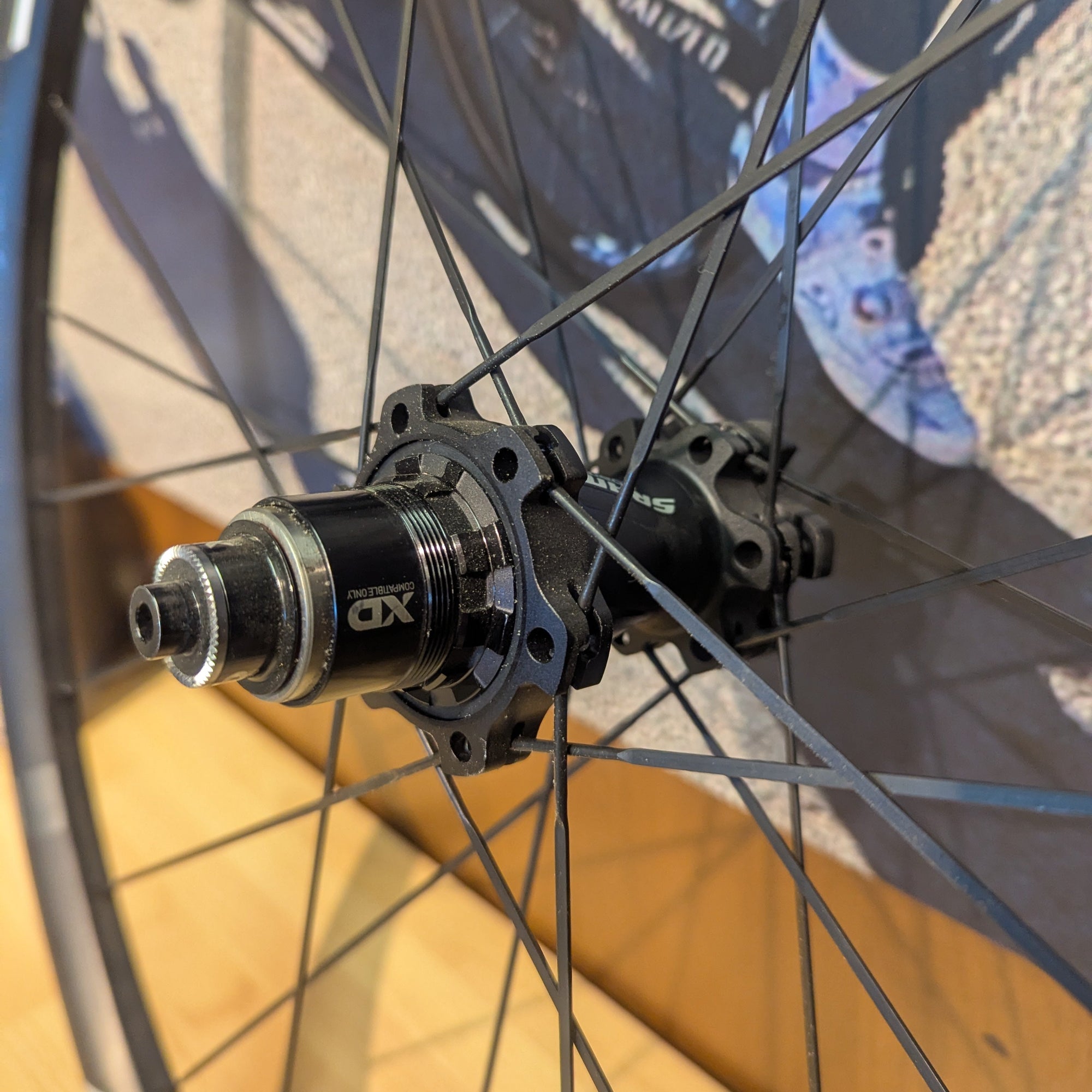 Sram Roam 40 rear wheel