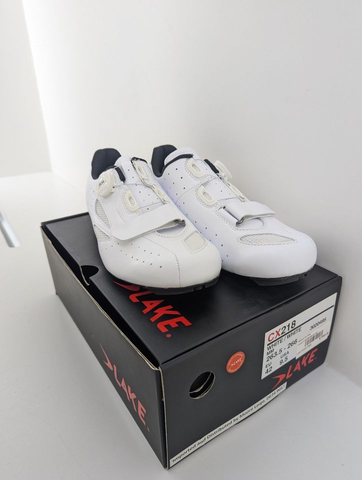 Lake CX218 (eu42) White